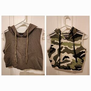 LOVELOVELOVE lot of 2 juniors cropped hoodies *399.15K